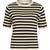 Object T-shirt