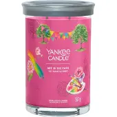 Yankee candle Signature Tumbler Art In The Park 567 g — Candela Profumata