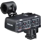 Tascam CA-XLR2d-N Adattatore per microfono XLR