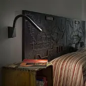 LINEA LIGHT Applique a LED Snake con braccio flessibile