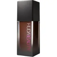 Huda Beauty FauxFilter Luminous Matte 550R Hot Fudge 35 ml — Fondotinta
