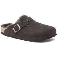 Birkenstock per donna. 1020529 Zoccoli in Pelle Boston Shearling (Calzata Stretta) marrone (41), Basso, Camoscio, Fibbia, Casual