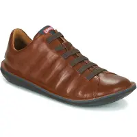 Camper per uomo. 18751-049 Pantofole in pelle di coleottero marrone (43), Basso, Nessuno, Casual