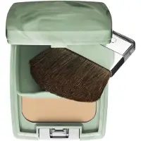 Clinique Cipria In Polvere Almost Powder Makeup Spf15