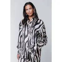 Colourful Rebel Talia Zebra Oversized Boyfriend Blouse Sand Taglia: S | Magliette intime Outlet | Donna | Marrone