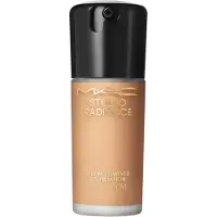 MAC Studio Radiance Siero Powered NW35 30 ml — Fondotinta