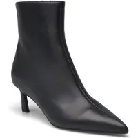 Steve madden Lulah Booties Black Leather Taglia: 37 | Stivali Outlet | Donna | Nero