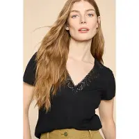 White Stuff Ellie Lace Tee Pure Black Taglia: 8 | Maglie Sportivi Outlet | Donna | Nero
