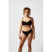 Chantelle Sw Bra Tshirt Half Cup Memory Multiway Black Taglia: G70 | Bikini Outlet | Donna | Nero