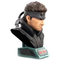 First 4 figures Busto Di Solid Snake Metal Gear Solid 56 Cm