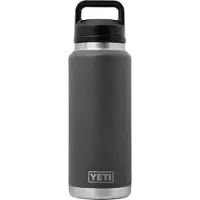 Yeti Rambler Bottle 36oz Chug Cap, Charcoal Grey, borraccia thermos con tappo per bere, 1L
