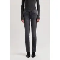 MUD Jeans Faye Low Slim - Authentic Black Authentic Black Taglia: W34L32 | Jeans Slim Fit Outlet | Donna | Nero