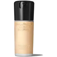 MAC Studio Radiance Serum Powered Foundation — fondotinta idratante 30 ml - Tonalità: NC15
