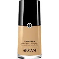 Giorgio Armani Make-up Luminous Silk fondotinta 30 ml - Tonalità: 5.3 Light Medium - Neutral Olive