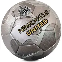 Team Merchandise Pallone Da Calcio Newcastle 32 Panel Camo Signature