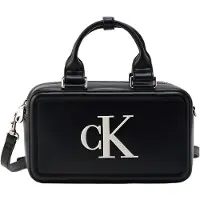 Calvin Klein Monogram Bauletto Crossbody Bag Black/white Taglia: OS | Borse a mano Outlet | Donna | Nero