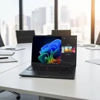 Lenovo ThinkPad T14s Gen 6 Processore Intel Core Ultra 5 226V LPE-core fino a 3,5 GHz P-core fino a 4,5 GHz, MOP 16 GB, Windows 11 Home 64, 512 GB SSD TLC Opal - 21QXCTO1WWIT1