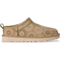 Ugg per donna. 1178192 Stivaletti classici in pelle marrone chiaro con cuciture a micro-sole (40), Basso, Nessuno, Casual