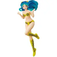 Bandai Figurina Glitter&glamours-lum Sparkle Style Urusei Yatsura 22 Cm