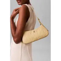 Calvin Klein Quilted Small Shoulder Bag Parsnip Taglia: OS | Borse a mano Outlet | Donna