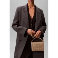 Calvin Klein Quilted Mini Chain Bag Desert Taupe Taglia: OS | Borse a tracolla Outlet | Donna | Nero