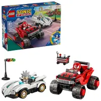 LEGO Auto di Silver vs. Monster Truck di Knuckles