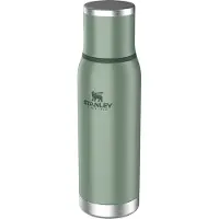 Stanley The Adventure To-Go Bottle 25oz, Hammertone Green 10-10818-052 borraccia termica con tappo versatore e tazza, 750 ml