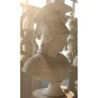 Casa Padrino Luxury Art Nouveau Busto in marmo Soldato Romano Bianco H. 90 cm