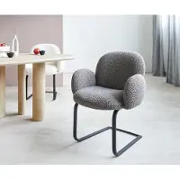 DELIFE Sedia a dondolo Nube-Flex con braccioli, rivestita in tessuto bouclé color argento-grigio. Sedia a dondolo bassa, colore nero, con molle insacchettate