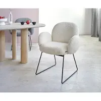 DELIFE Sedia da pranzo Nube-Flex con braccioli Bouclé bianco Struttura a slitta nera Molle insacchettate