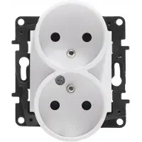 Legrand Presa doppia con messa a terra 2x2P+Z per telai a bulloni bianchi NILOE