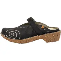 El naturalista per donna. 2NG963019605_001 Zoccoli in pelle nera Ng96 Yggdrasil (37), Nero, 3 a 5cm, Velcro, Casual