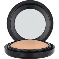 MAC Mineralize Skinfinish Natural Medium Dark 10 g — Cipria