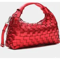Núnoo Dandy Braided Metallic Bright Red Taglia: OS | Borse a mano Outlet | Donna | Rosso