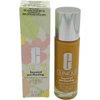 Clinique Beyond Perfecting, Copertura totale, Finitura naturale, Fondotinta liquido e correttore 2 in 1, 10, Miele di grano, 30 ml