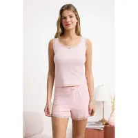 Trendyol Shorty rosa