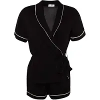 Trendyol Shorty nero