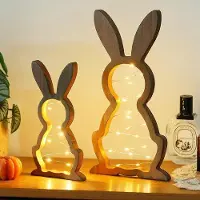 OEM Coniglietti pasquali moderni in legno - set da 2 pezzi - 30x16,5 cm - con faretti a LED - decorazioni pasquali