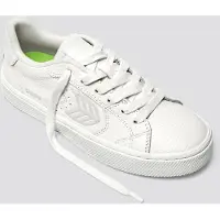 Cariuma Salvas Pebbled Leather White Ice Logo Taglia: 38.5 | Sneakers Outlet | Unisex | Bianco