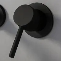 Merkloos Miscelatore monocomando – Montaggio a parete – Rubinetteria con interruttore on/off – Realizzato in ottone robusto – Disponibile nei colori nero, cromo e oro – Facile da usare – Miscelatore per doccia