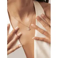 Hey Happiness Collana 'Marquise Flower' argento