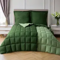 Merkloos Set di lenzuola con copripiumino verde, composto da 4 pezzi: 2 copripiumini da 135 x 200 cm e 2 federe da 80 x 80 cm