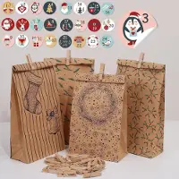 Sonstiges Sacchetti di carta da riempire, calendario dell'Avvento, 24 pezzi, con mollette di legno e adesivi, color marrone, carta da imballaggio, sacchetti regalo
