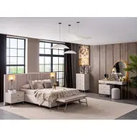 Xl Moebel Gmbh Set per camera da letto: letto, angolo trucco, panca da letto. Design moderno, colore beige, aspetto elegante