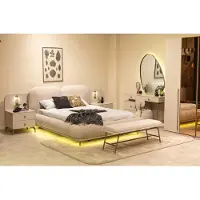 Xl Moebel Gmbh Set per camera da letto: letto, angolo trucco, panca da letto. Design moderno, colori chiari, stile lussuoso