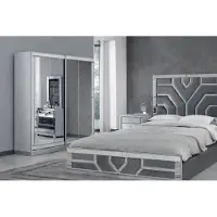 Xl Moebel Gmbh Elegante set da camera da letto con letto e ampio armadio
