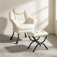 StarTech.com Poltrona con poggiapiedi - Gruppo salotto a forma di L - Ecopelle - Schienale imbottito - Braccioli - Struttura in metallo - Bianco