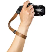 Peak Design Cuff Cinturino per fotocamera in pelle marrone chiaro