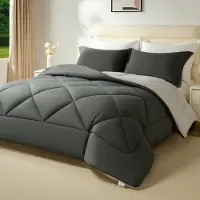 Merkloos Coperta invernale reversibile, dimensioni 240 x 260 cm, imbottita con fibra di poliestere e rivestita in microfibra