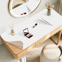 Equivera Tappeto da tavolo 40 x 80 cm - Tappeto da trucco in pelle a doppia faccia - Topper da scrivania impermeabile e resistente all'olio - Colore bianco e Kaki - Ideale